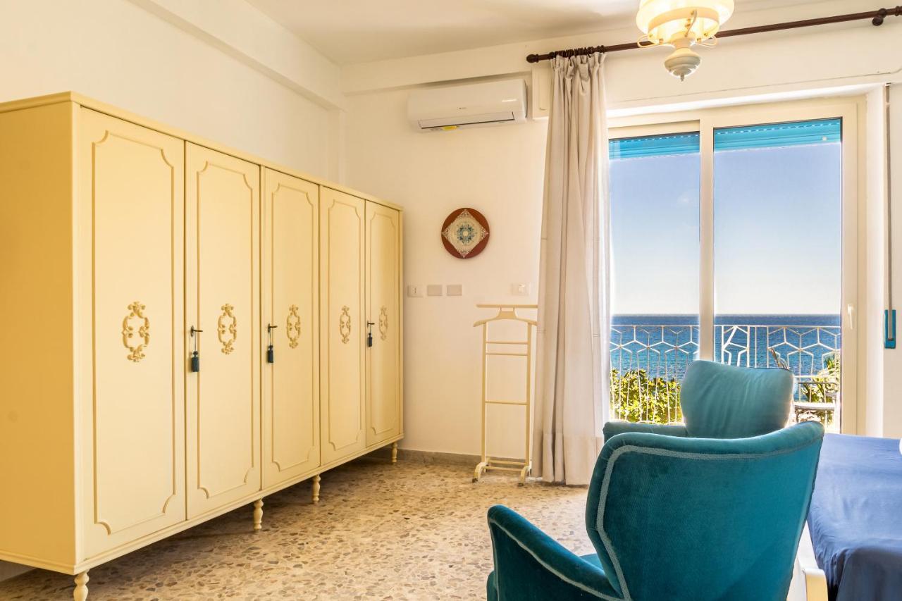 Апартаменты Brezza Di Mare Джардини-Наксос Экстерьер фото